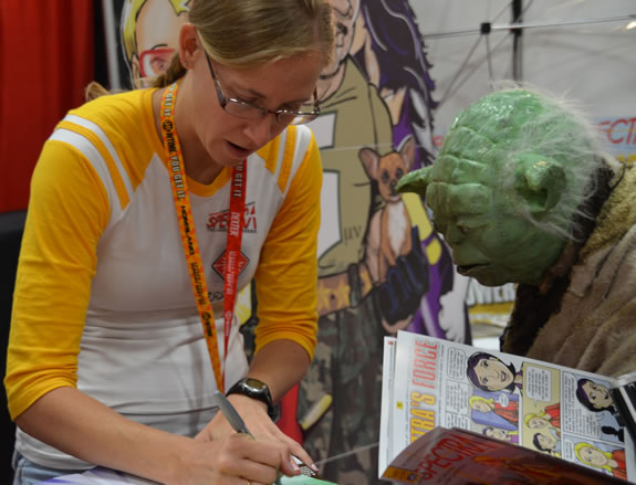 Becky Thompson at Comicon 2012