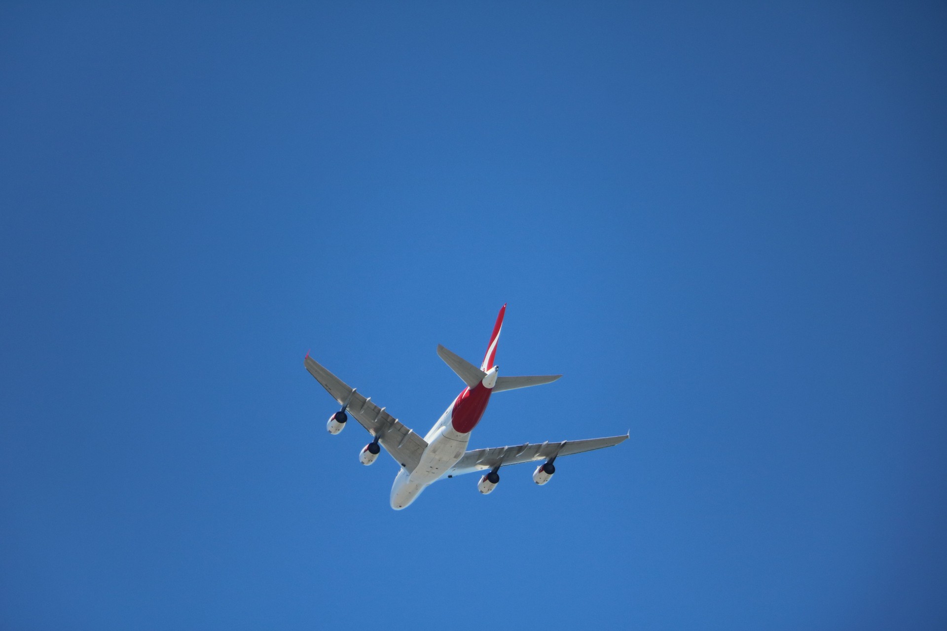 airplane flying